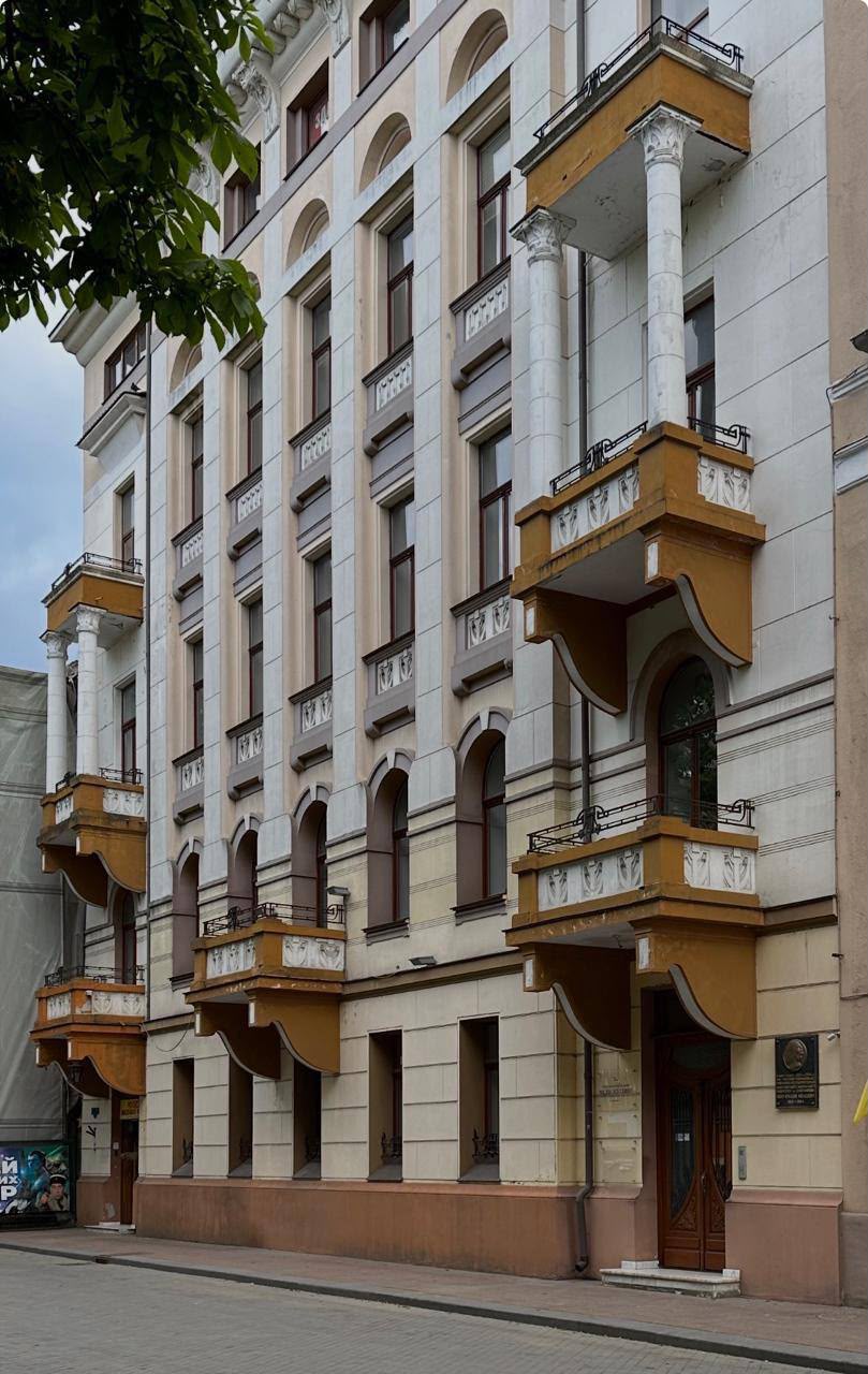 Geneva Hotel